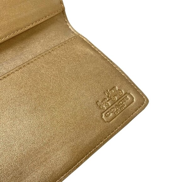 Auth COACH Op Art - Gold Cream PVC Agenda - Picture 4 of 6